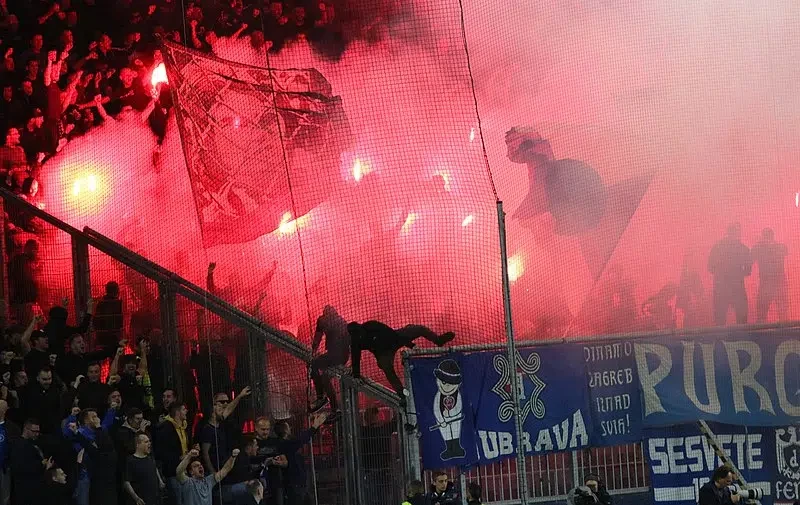 Sự cuồng nhiệt của các CĐV Dinamo là điều không thể bàn cãi