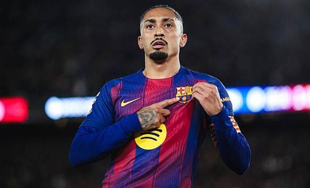 Raphinha trở lại ấn tượng sau chấn thương.