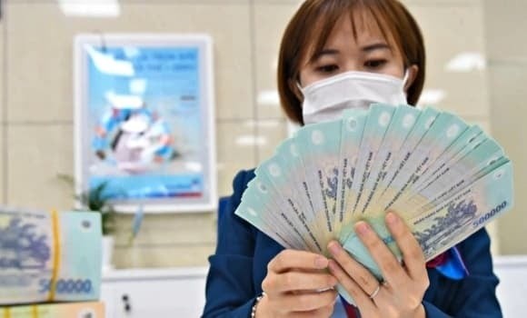 Đoàn viên, người lao động có hoàn cảnh khó khăn, bị tai nạn lao động, mắc bệnh nghề nghiệp, bệnh hiểm nghèo, ốm đau dài ngày, tai nạn giao thông nặng đang điều trị, bị giảm thời gian làm việc, mất việc hoặc bị nợ lương, tiền thưởng.

