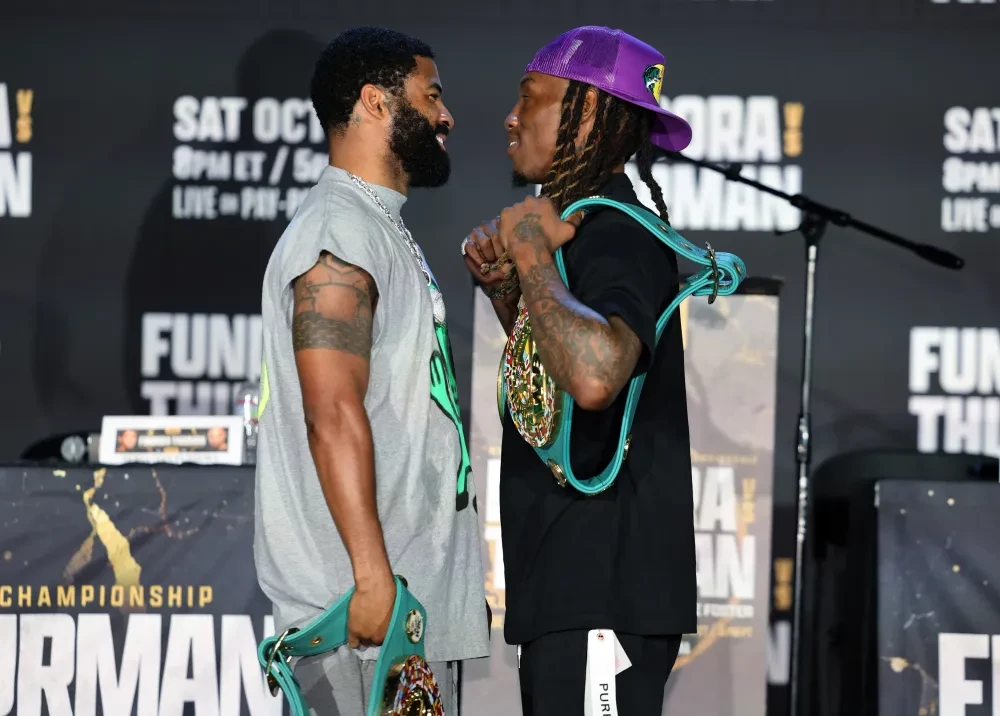 Buổi họp báo trước một sự kiện quyền Anh lớn