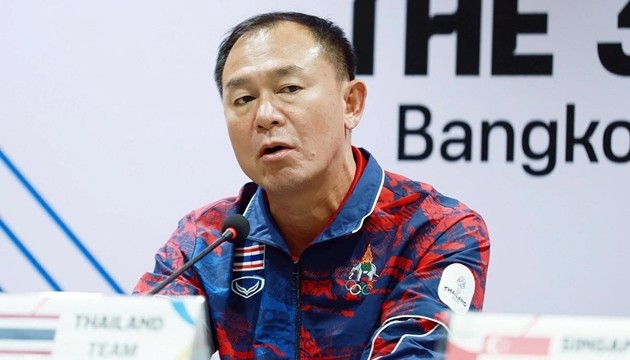 Ông Thawatchai Damrong-Ongtrakul thận trọng với U22 Singapore.