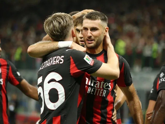 AC Milan đang có phong độ tốt ở Serie A.