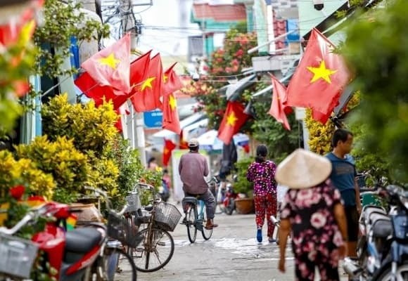 Trong thời gian nghỉ lễ và Tết, các cơ quan, đơn vị phải bố trí bộ phận trực hợp lý, đảm bảo giải quyết công việc liên tục, ứng phó kịp thời với các tình huống đột xuất, đồng thời duy trì công tác phục vụ nhân dân.

