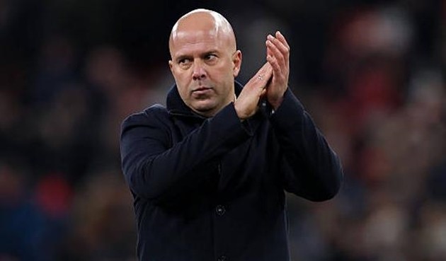 Arne Slot đã đúng khi loại Mohamed Salah khỏi đội hình Liverpool?