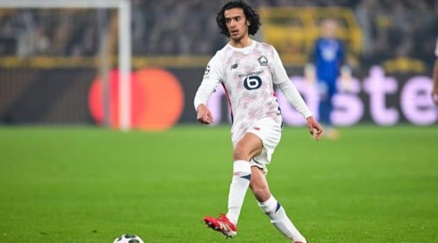 Tài năng trẻ Ayyoub Bouaddi của Lille đang được nhiều CLB săn đón.