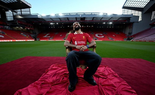 Salah từng là cầu thủ không thể thay thế ở Liverpool và mới gia hạn hồi đầu năm.