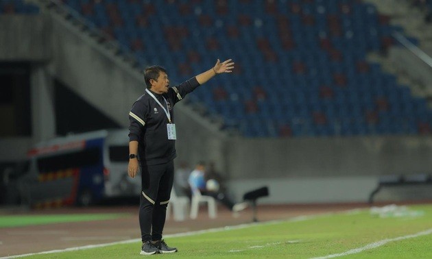  Indonesia bất ngờ thua ở trận ra quân.