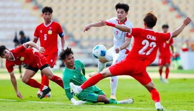 Các học trò HLV Kim Sang-sik cần thể hiện bản lĩnh vượt khó.