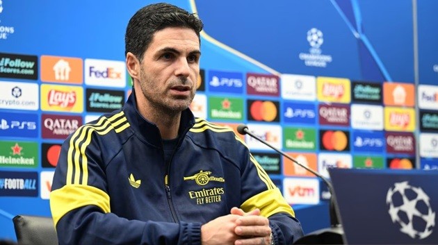 Đối thủ của Arsenal vừa thay HLV.