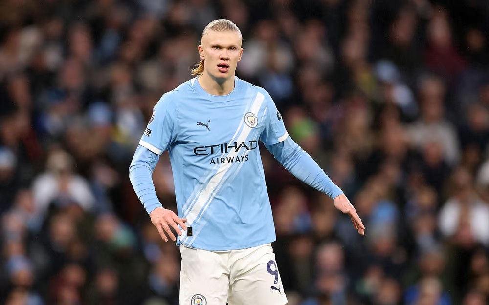 Erling Haaland cho rằng Man City cần tìm cái tên thay thế nếu bản thân không thể đáp ứng đầu ra bàn thắng cho CLB.