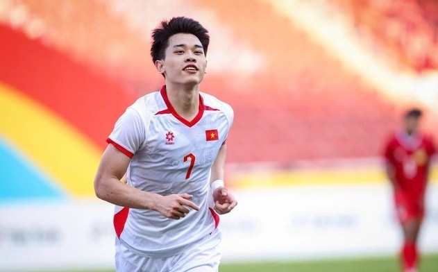 Đình Bắc đang là niềm hy vọng trên hàng công U22 Việt Nam.