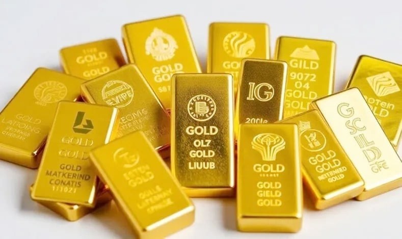 Lúc 5 giờ sáng 11/12, Công ty SJC niêm yết giá vàng miếng ở mức 152,7 triệu đồng/lượng mua vào và 154,7 triệu đồng/lượng bán ra, tăng 1 triệu đồng mỗi chiều so với hôm qua.