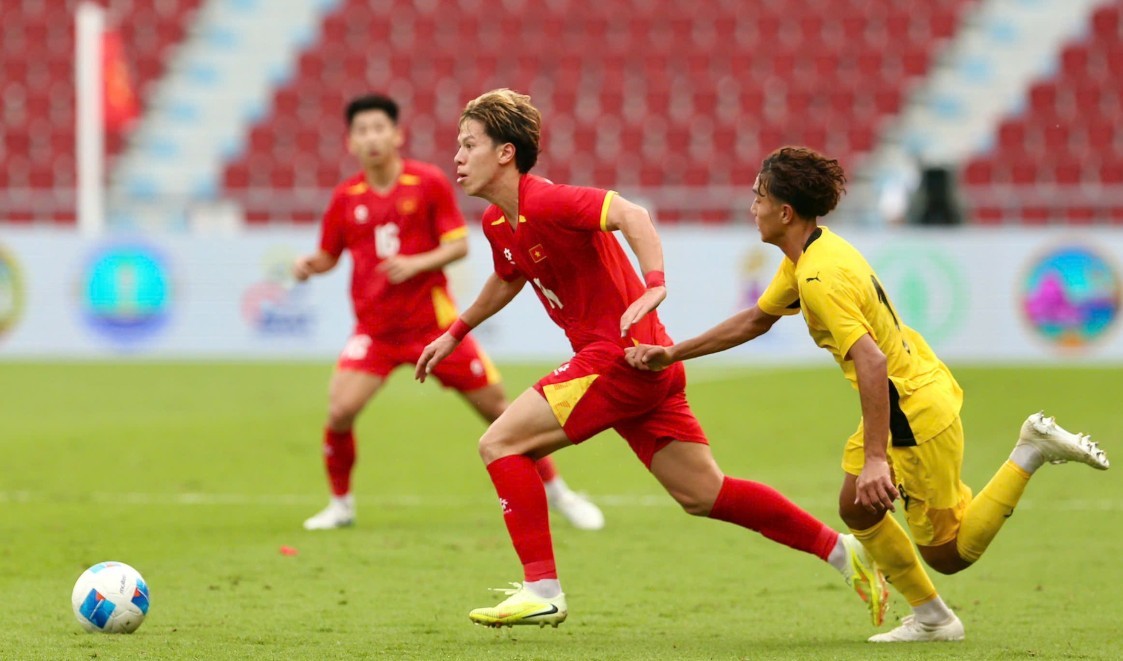 Chiến thắng của U22 Việt Nam giúp U22 Indonesia nuôi hy vọng đi tiếp. Ảnh: VFF.