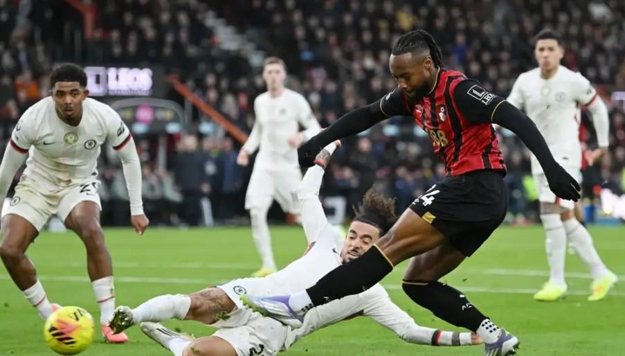 Semenyo thể hiện phong độ ấn tượng.