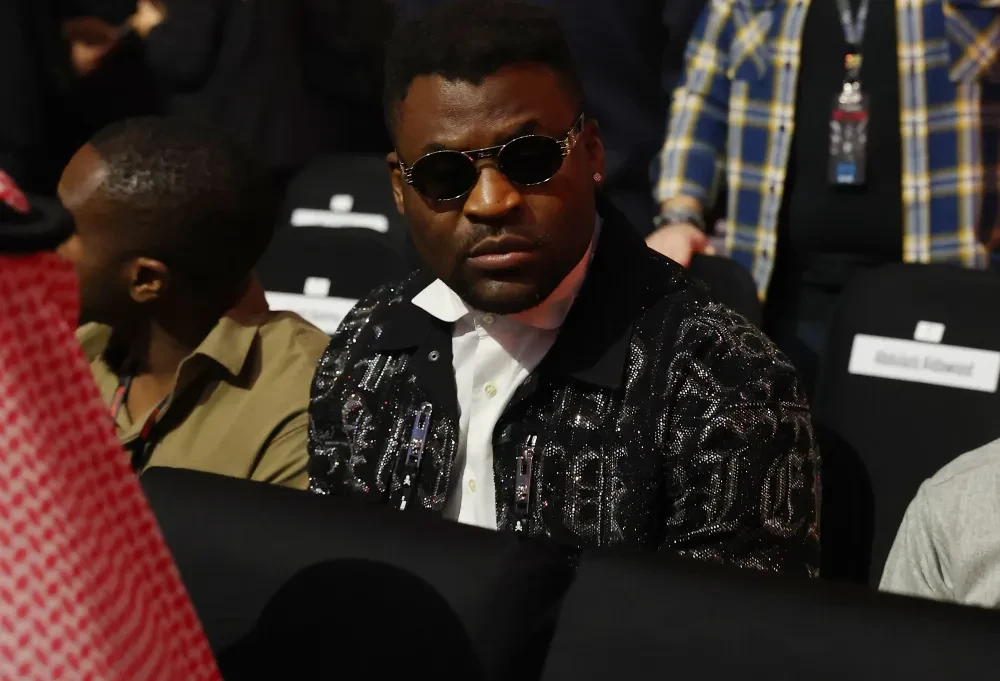 Dana White và Francis Ngannou tại một sự kiện.