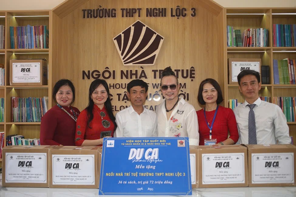 z6570788076257_30e21ad954ba869edbc534084c208471