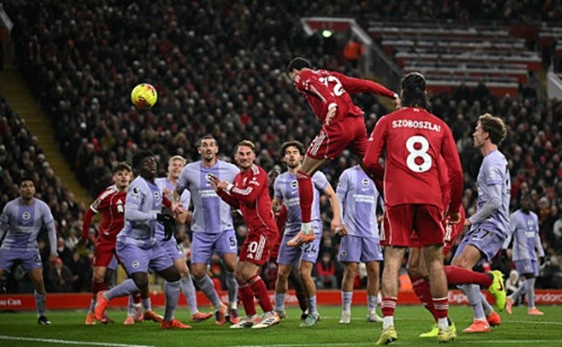 Ekitike ghi bàn sau pha kiến tạo của Salah