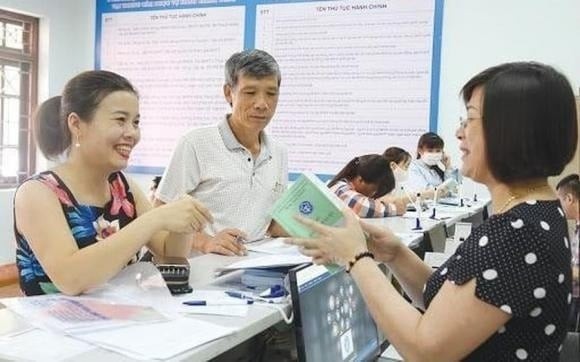 Trường hợp có thời gian đóng ở cả hai giai đoạn: Các tháng lẻ trước năm 2014 được cộng dồn vào thời gian từ năm 2014 trở đi để tính mức hưởng.

