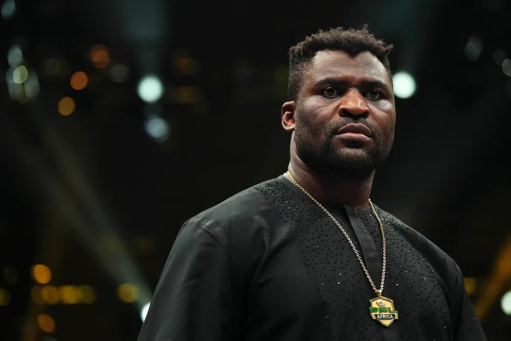 Francis Ngannou tại sự kiện PFL 9 năm 2024