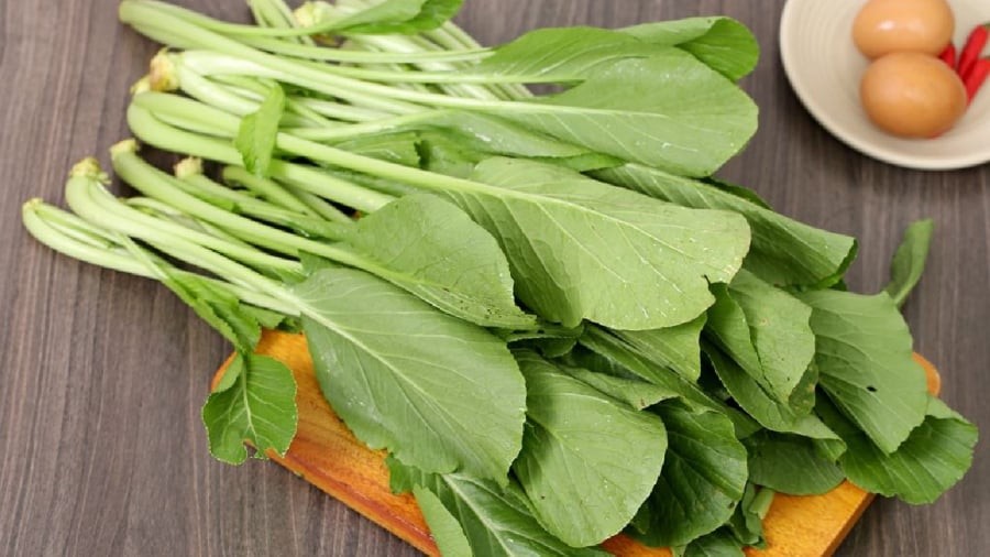 Rau cải mang lại nhiều lợi ích cho sức khỏe nhưng không phải ai cũng nên ăn.