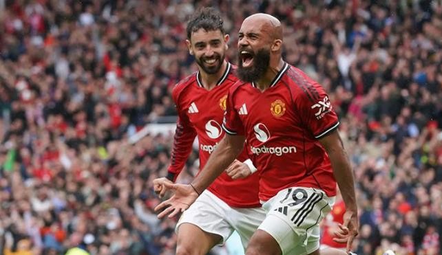 Fernandes và Mbeumo là 2 ngôi sao quan trọng nhất của MU.