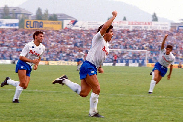 Diego Maradona được xem như 