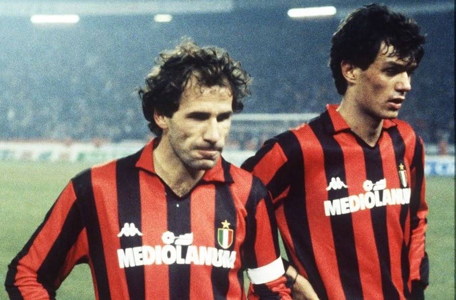 Franco Baresi và Paolo Maldini là những hậu vệ vĩ đại của bóng đá Ý.