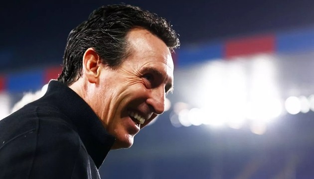 Emery tự tin đưa Villa tiến lên phía trước.