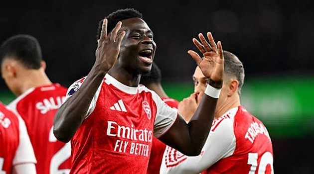 Bukayo Saka mở ra chiến thắng cho Arsenal ở trận đấu với Wolves.