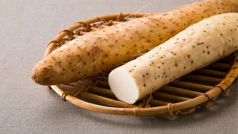 Chế độ ăn uống điều độ, ưu tiên thực phẩm tự nhiên như khoai mỡ giúp giảm gánh nặng cho gan mỗi ngày.