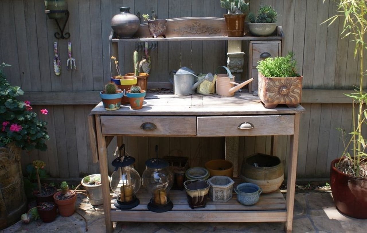 Dùng đồ cũ của người khác, nhất là khi không rõ lai lịch là điều không mang lại sự cát tường, bị coi là vật có sát khí. (Ảnh minh họa)