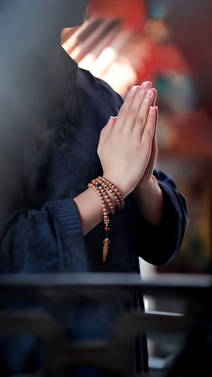 Thờ cúng đừng có chỉ cầu mà không kính