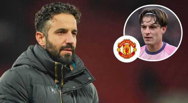 MU quan tâm đến 2 tiền vệ của .