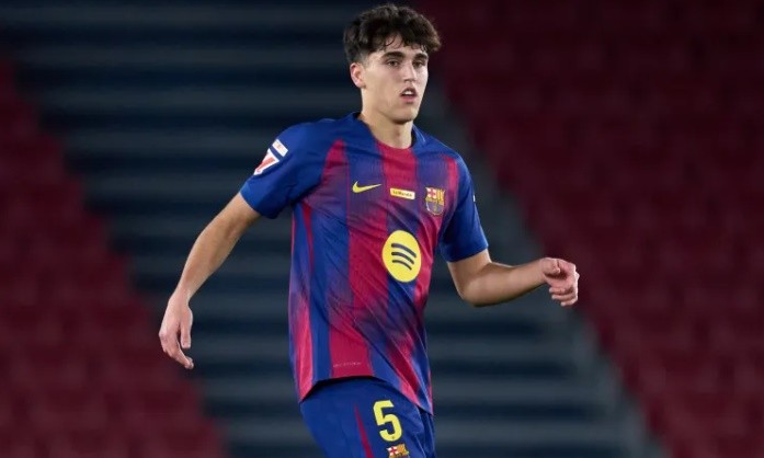 Cubarsi lập kỷ lục về số lần ra sân cho Barca.