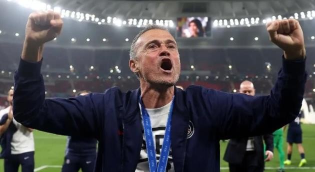 HLV Enrique tự hào với cú ăn 6 trong năm 2025.