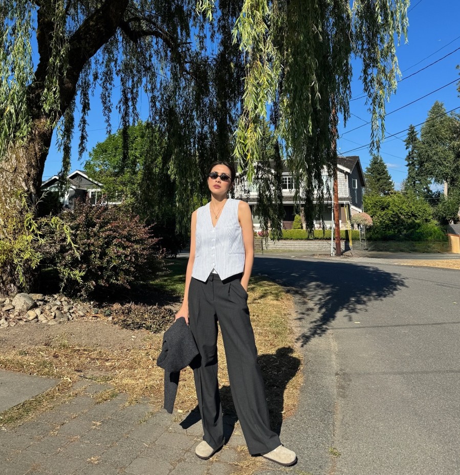 Thời trang của Tăng Thanh Hà luôn giữ được sự thú vị và bất ngờ, ngay cả khi cô chỉ diện những món đồ quen thuộc. 