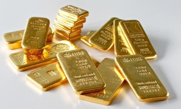 Ngân hàng Thanh toán Quốc tế (BIS) ghi nhận một diễn biến hiếm thấy khi giá vàng và thị trường chứng khoán cùng tăng mạnh trong thời gian qua, hiện tượng chưa xuất hiện trong ít nhất 50 năm. 