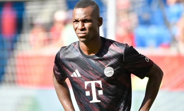 Jackson vắng mặt vì dự AFCON