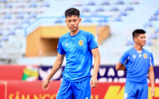 Đình Bắc bị cho là nông nỗi lúc trẻ.