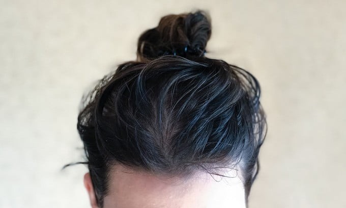 Không ít người có thói quen lựa chọn dầu gội dựa trên tình trạng sợi tóc như tóc uốn, tóc nhuộm hay tóc khô xơ.