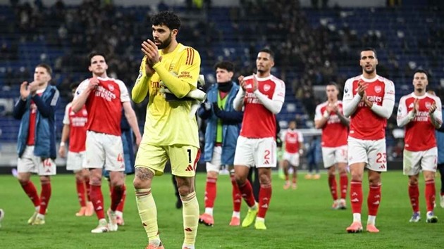 Arsenal tập trung cho cuộc đua vô địch Ngoại hạng Anh.