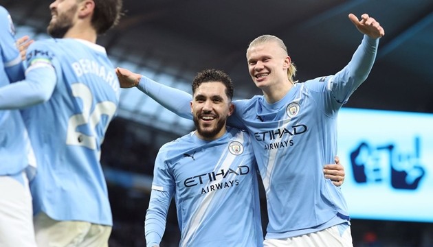 Erling Haaland bùng nổ, nhưng lối chơi của Man City có dấu ấn lớn từ Rayan Cherki.