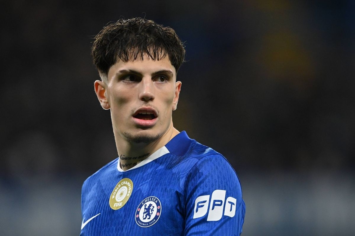 Alejandro Garnacho khẳng định rời Manchester United là quyết định dễ dàng.