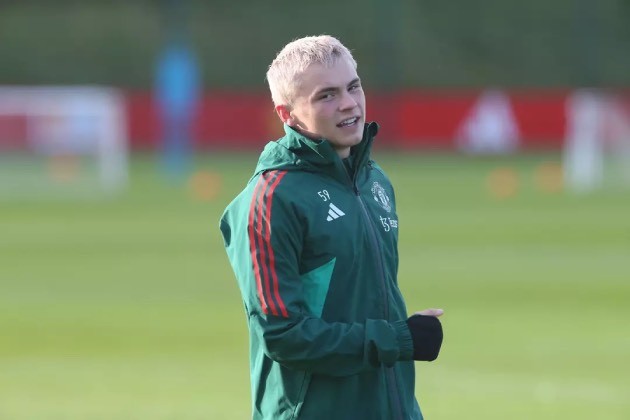 Hansen-Aaroen đối mặt tương lai mù mịt tại Bundesliga.