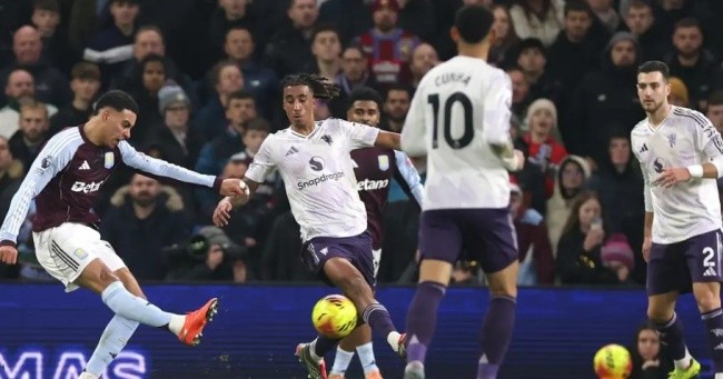 Yoro bị chỉ trích ở trận thua của MU.