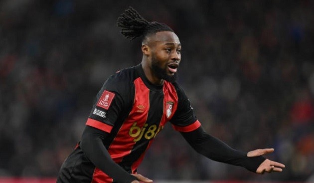  Semenyo là người 