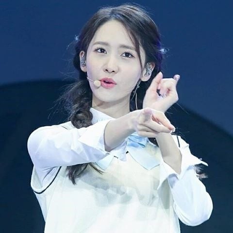 Thay vì áp dụng các phương pháp ăn kiêng khắt khe, Yoona lựa chọn chế độ dinh dưỡng điều độ và linh hoạt.