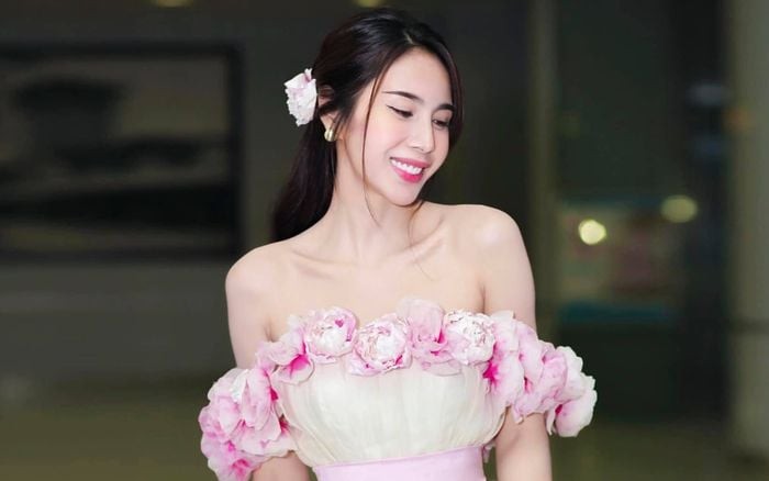 Thủy Tiên tỏ ra bối rối với tin đồn về cuộc sống đời tư
