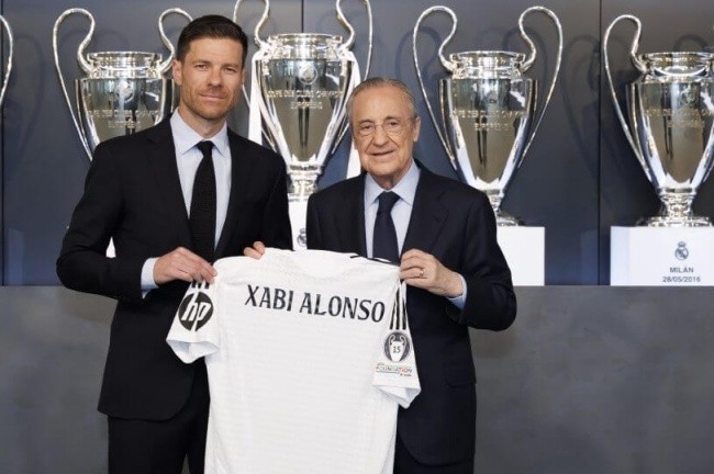 Alonso và chủ tịch Perez.