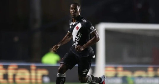 Rayan đã thay đổi người đại diện.